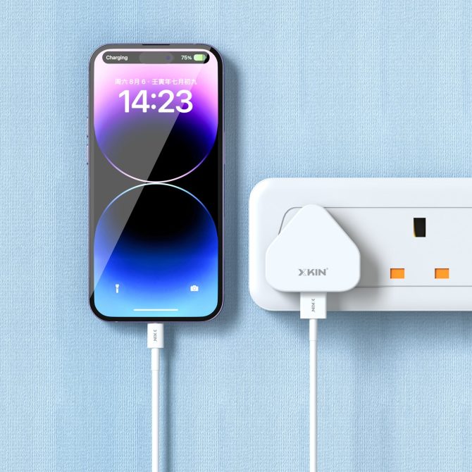 Xkin 5W Power Adapter with 8-Pin Cable – Compact USB Wall Charger - Image 2